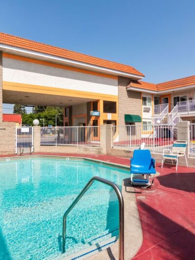 Rodeway Inn Artesia Cerritos - Artesia, CA