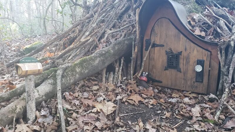 Pixie Falls and Ladies Room Rock trailhead - Ashford, CT