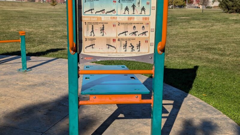 Frontenac park - Aurora, IL