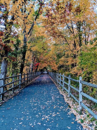 Farmington Valley Greenway Parking - Avon, CT