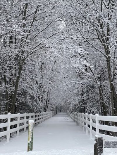 Farmington Valley Greenway Parking - Avon, CT