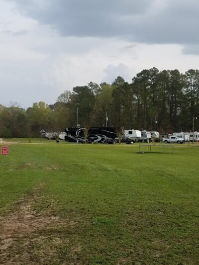 Legacy Park RV - Bains, LA