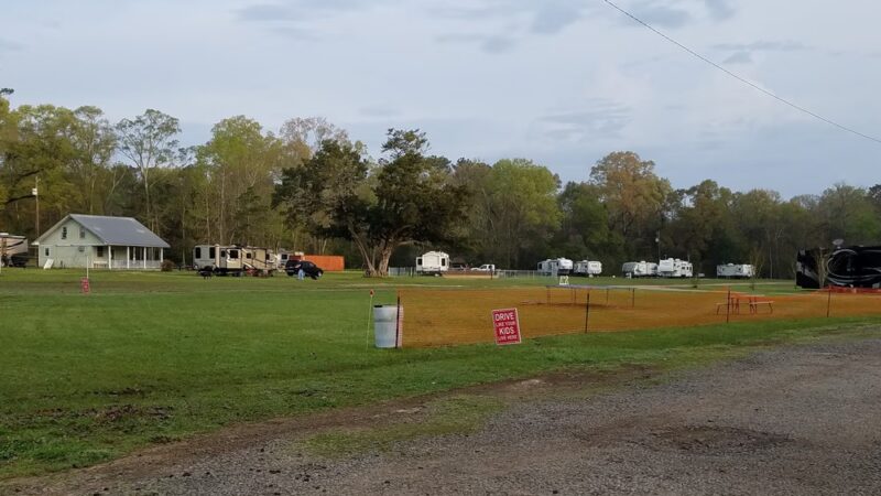 Legacy Park RV - Bains, LA