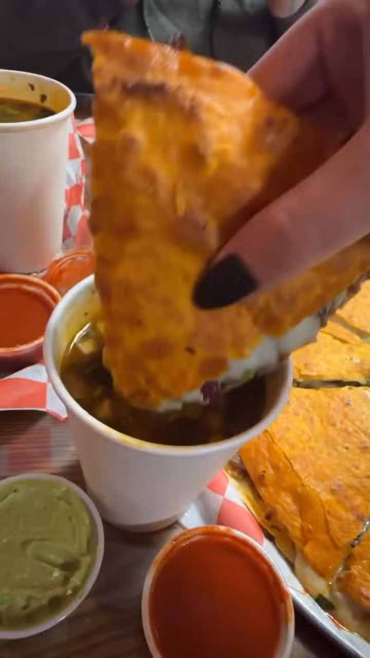 Los Barbaros Birria - Belmar, NJ