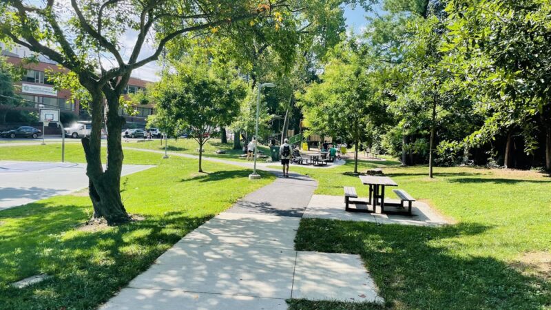 Battery Lane Urban Park - Bethesda, MD