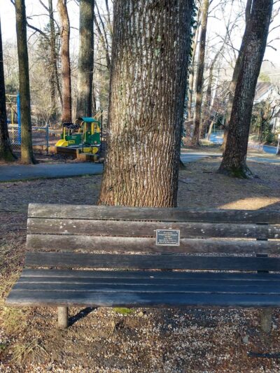 Hillmead Neighborhood Park - Bethesda, MD