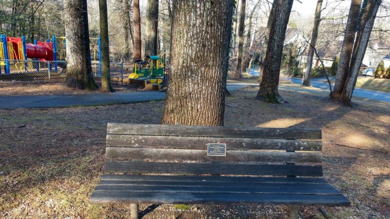 Hillmead Neighborhood Park - Bethesda, MD