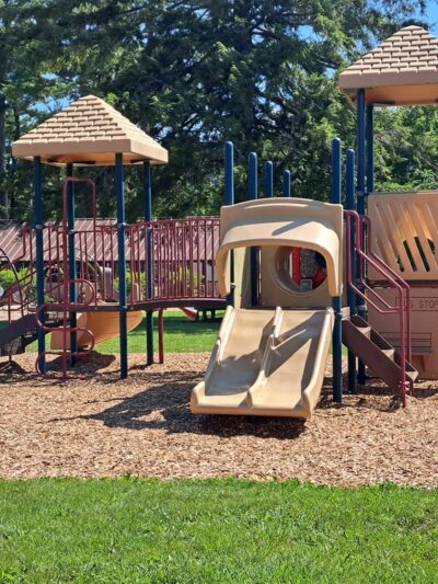 Island Park Blossburg Playground - Blossburg, PA