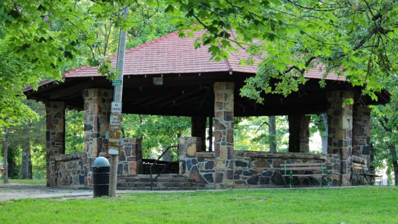 Dunnegan Memorial Park - Bolivar, MO