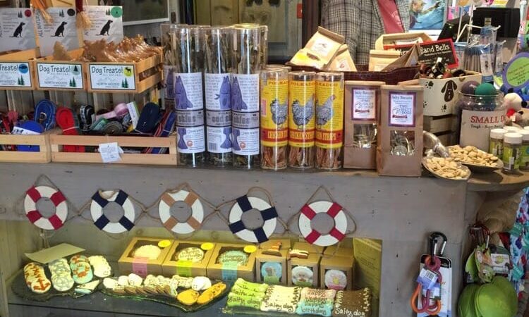 Two Salty Dogs Pet Outfitters - Boothbay Harbor, ME