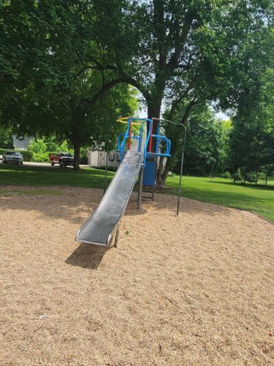 Hodges Park - Bradford, IL