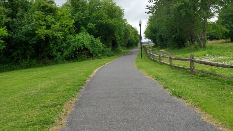 Bridgeville Walking and Biking Trail - Bridgeville, DE