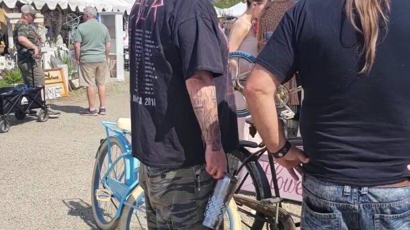 Brimfield Antique Shows - Brimfield, MA