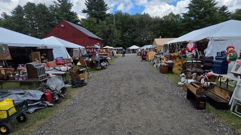 Hertans Brimfield Antique Shows - Brimfield, MA