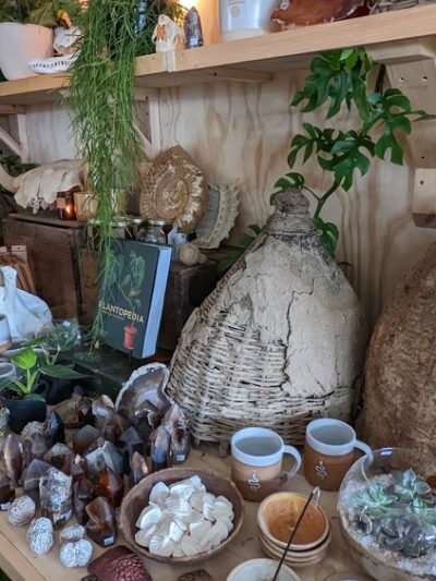 Hertans Brimfield Antique Shows - Brimfield, MA