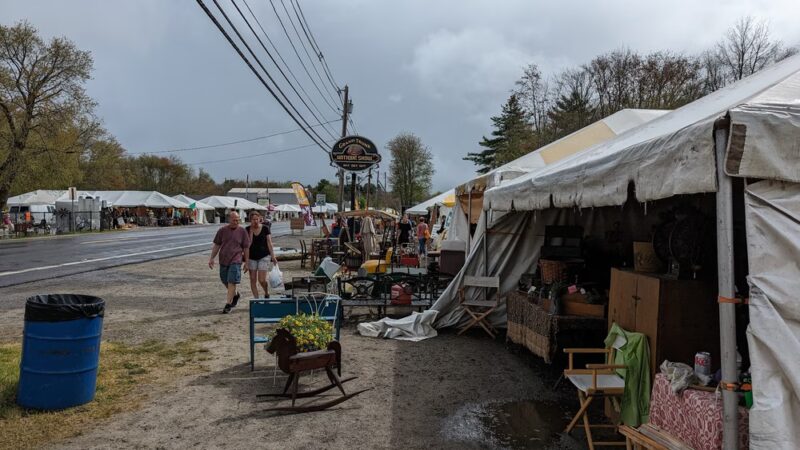 Hertans Brimfield Antique Shows - Brimfield, MA