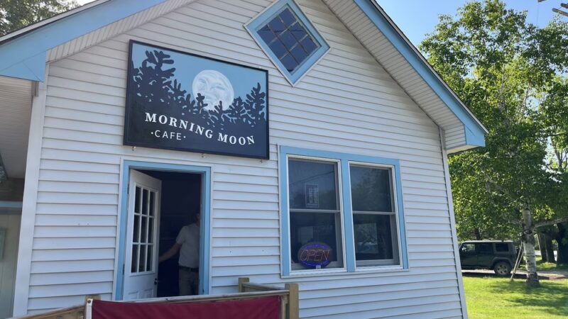 The Morning Moon Cafe - Brooklin, ME