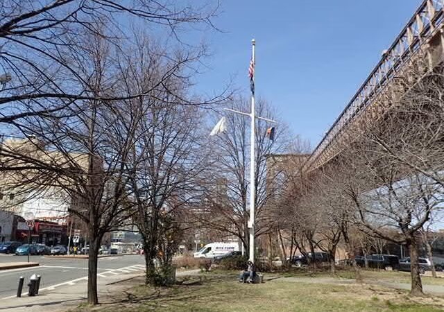 Anchorage Plaza - Brooklyn Heights, NY