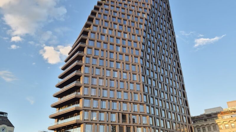 Anchorage Plaza - Brooklyn Heights, NY