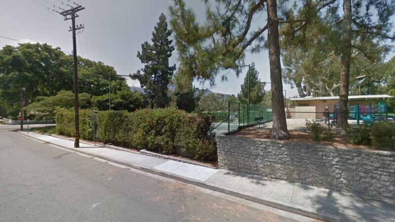 MoBear’s Tennis Courts - Burbank, CA