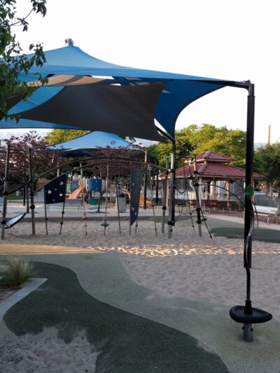 Robert R. Ovrom Park and Community Center - Burbank, CA