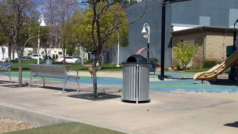 Robert R. Ovrom Park and Community Center - Burbank, CA