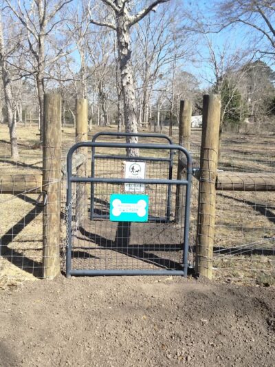 Plundering Dog Acres - Cantonment, FL