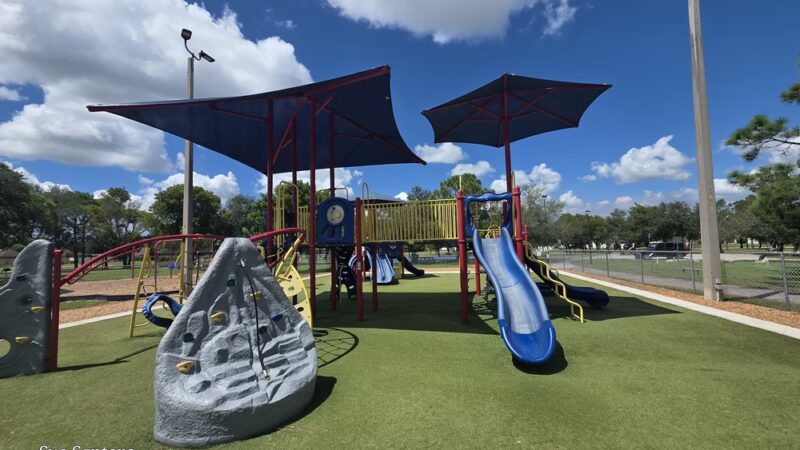 Saratoga Lake Park - Cape Coral, FL