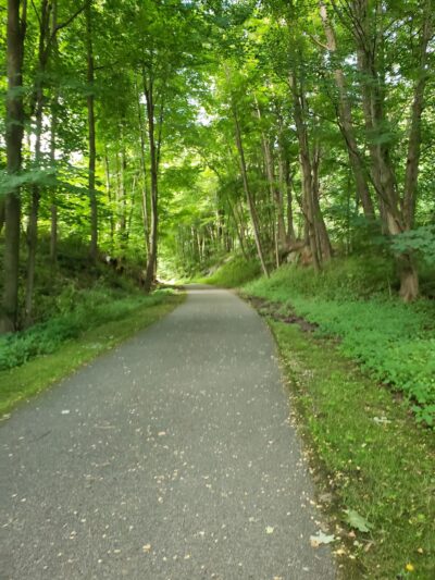 Parking for Putnam Trailway - Carmel Hamlet, NY