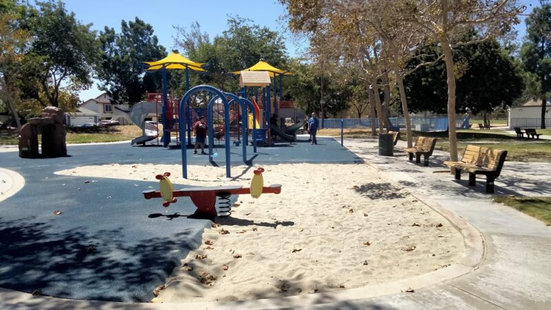 Calas Park - Carson, CA