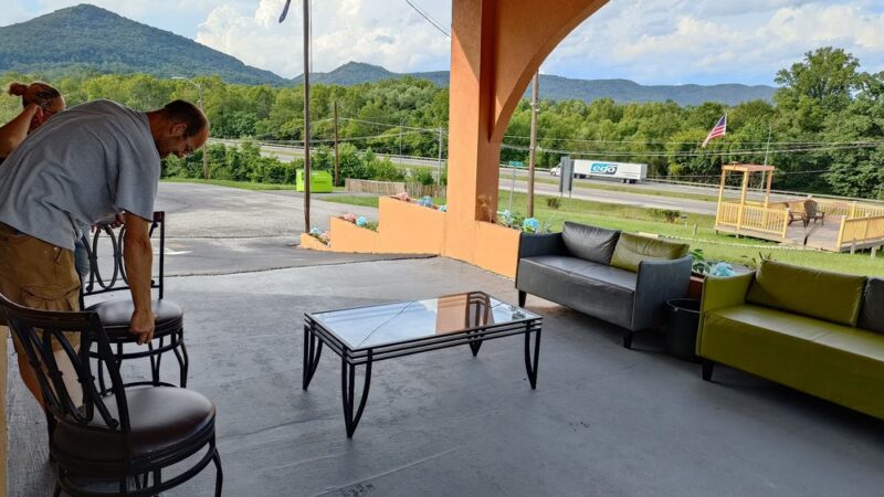 Tennessee Motel - Caryville, TN