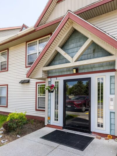 Carriage Garden Apartments - Cazenovia, NY