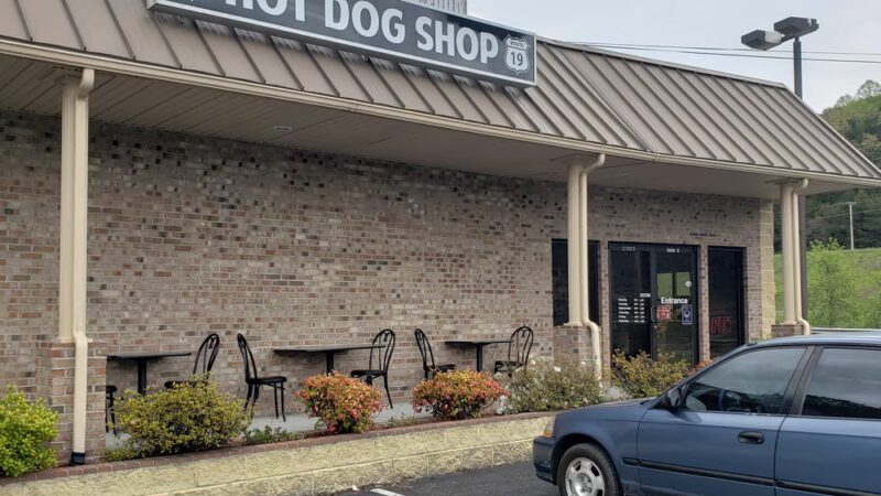 Route 19 Hot Dog Shop - Cedar Bluff, VA