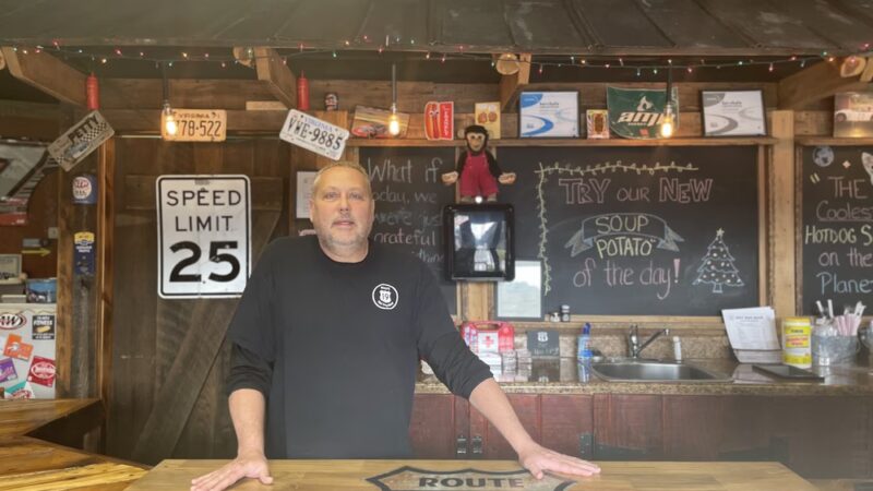 Route 19 Hot Dog Shop - Cedar Bluff, VA