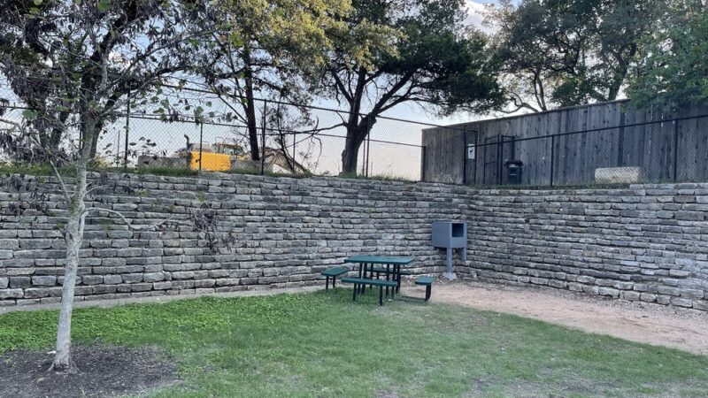 London Lane Dog Park - Cedar Park, TX