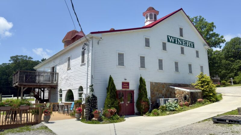 Christian Klay Winery - Chalkhill, PA