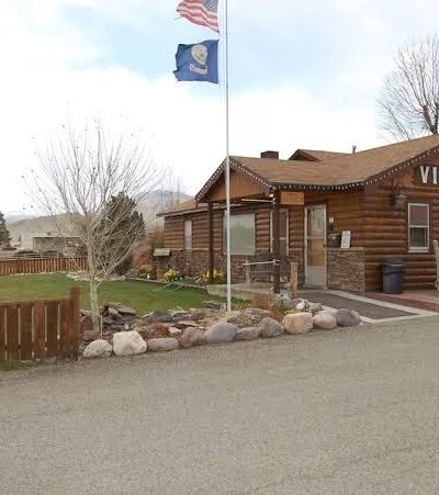 Village Inn Motel - Challis, ID
