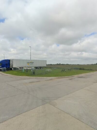 Dog Park at Love's Travel Stops - Chanute, KS