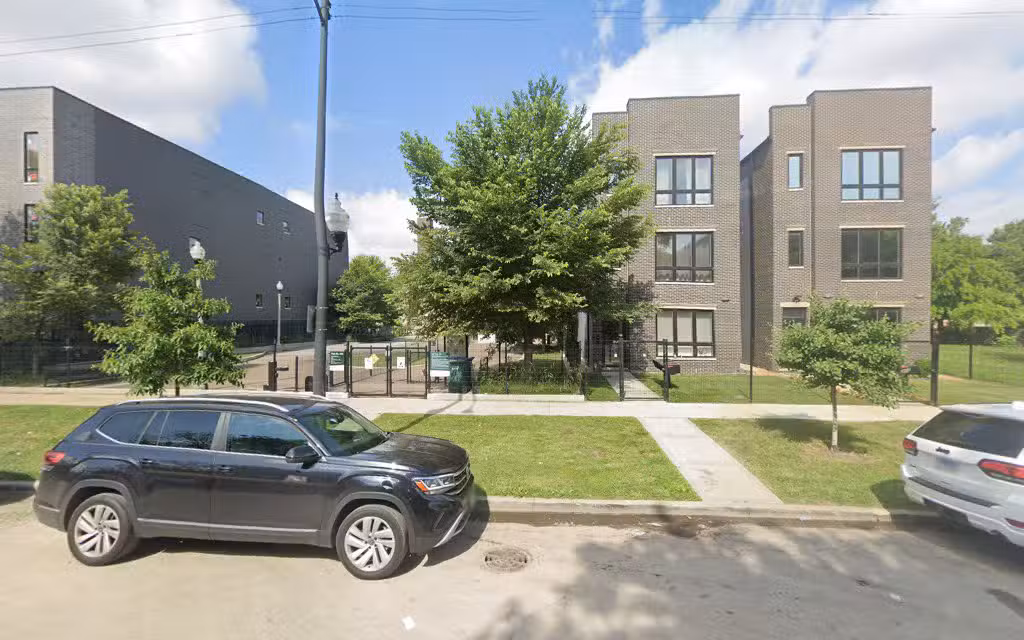 DOG PARK - Chicago, IL