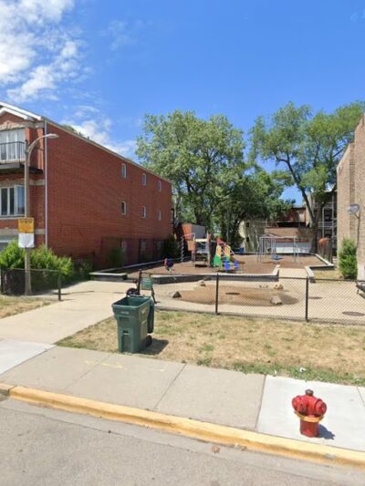 Dogwood Park - Chicago, IL