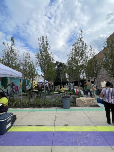 POPGrove! Community Plaza - Chicago, IL