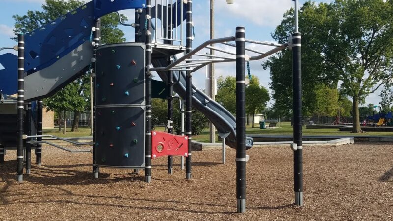 West Lawn Park - Chicago, IL