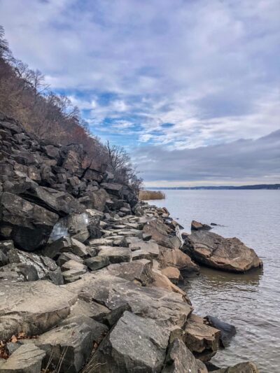 Rock Scramble Trail Head - Closter, NJ