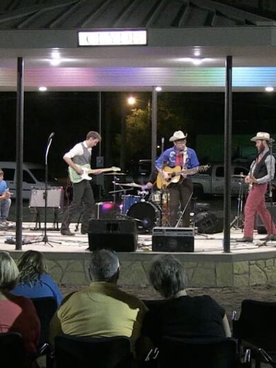 Clyde Pavillion - Clyde, TX