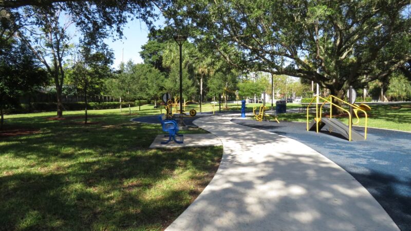 Windmill Dog Park - Coconut Creek, FL