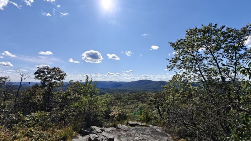 Hubbard Perkins Loop Trail - Cold Spring, NY