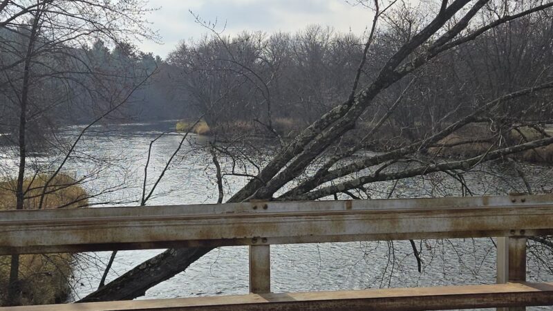 Twentytwo Mile Ford Park - Colfax, WI