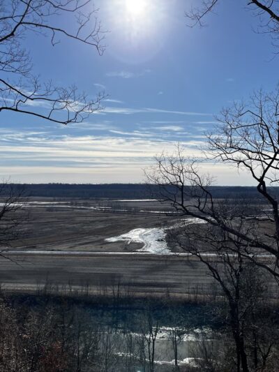 Eagle Bluffs Overlook Trailhead - Columbia, MO