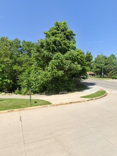 MKT Nature & Fitness Trail - MKT Plaza Access - Columbia, MO