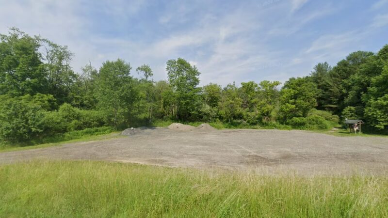 Lehigh Valley Trail Parking Lot - Cortland, NY